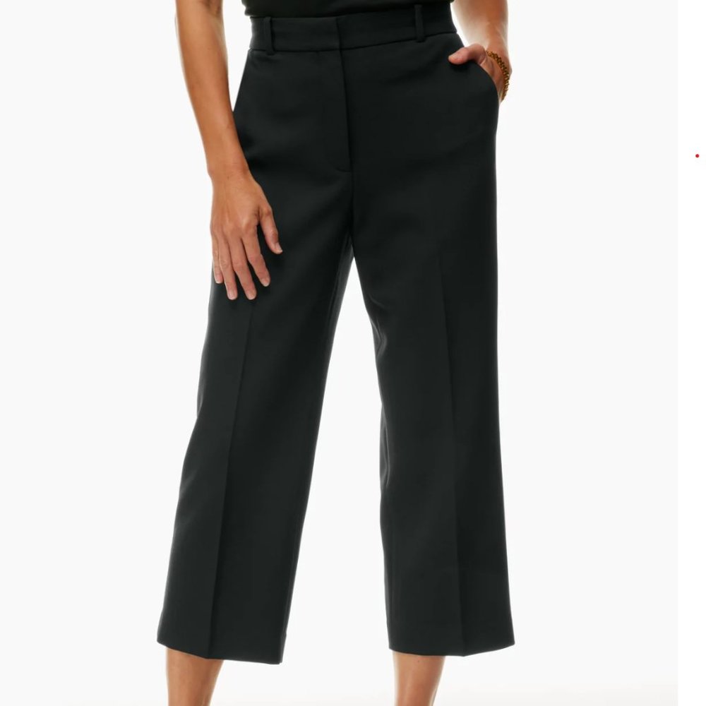 BNWT - Aritzia Babaton Agency Cropped Pant Black Size 0